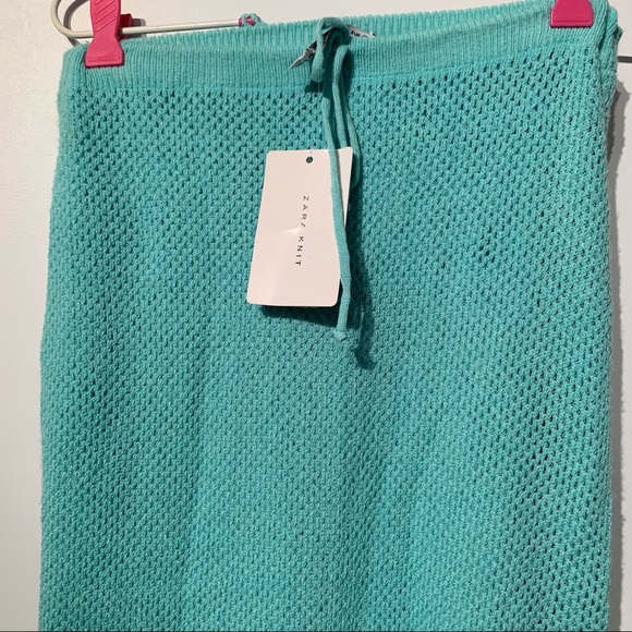Blue Knit Zara Skirt - Picture 2 of 8